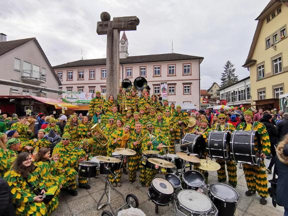 Gruppenbild der Chrutschlämpe Rüßwihl e.V.